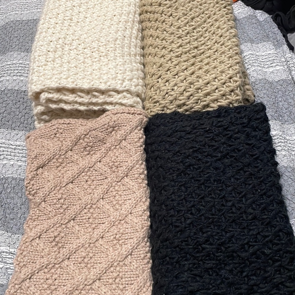 Old Navy scarf bundle